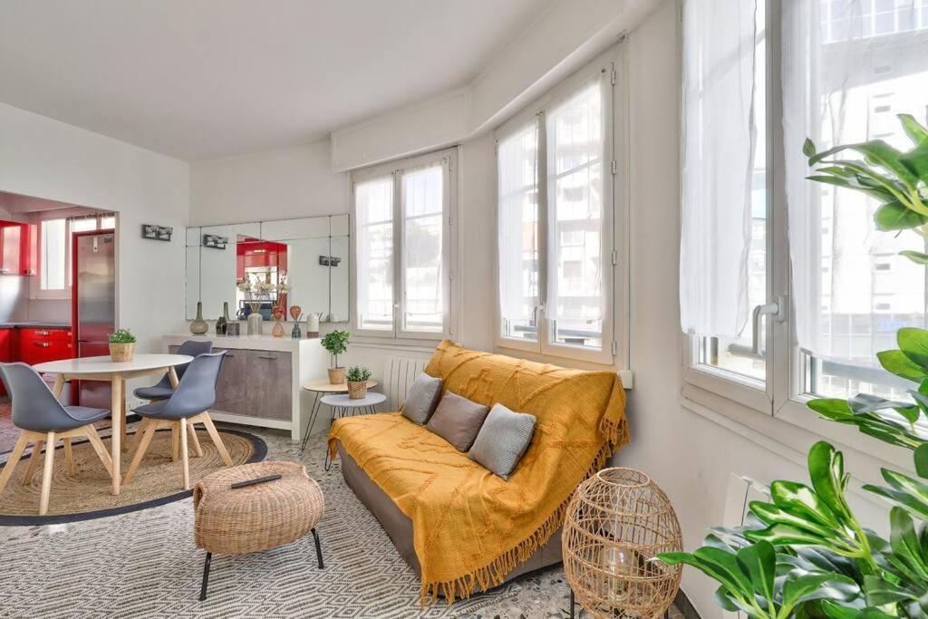 L29 Lenval Beach At 1Min Walk To Sea Front Ac Balcony Niza Exterior foto